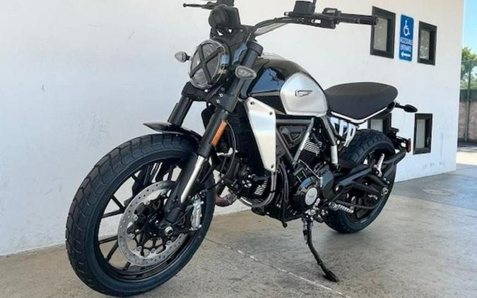 New 2024 Ducati SCRAMBLER ICON