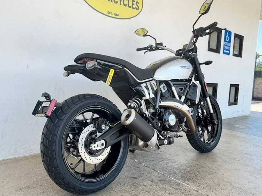 New 2024 Ducati SCRAMBLER ICON