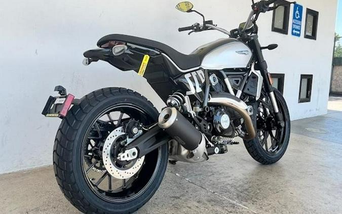 New 2024 Ducati SCRAMBLER ICON