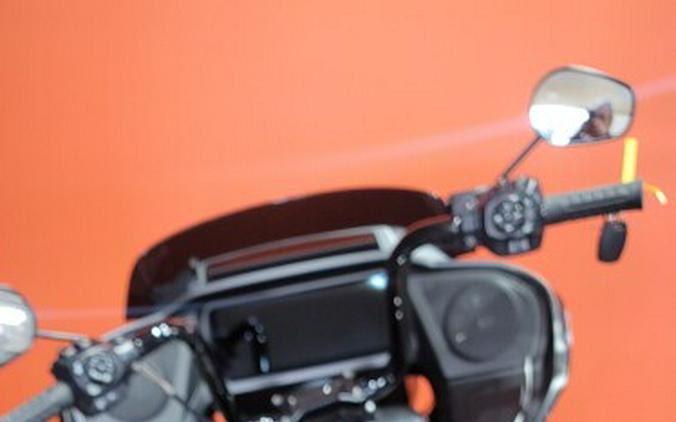 FLTRX 2025 Road Glide™