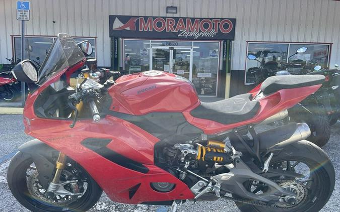 2026 Ducati Panigale V2