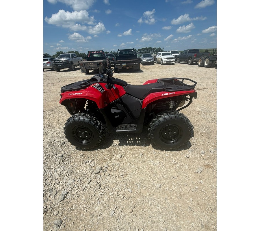 2026 Can-Am Outlander DPS 700