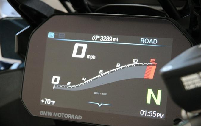 2025 BMW S 1000 XR