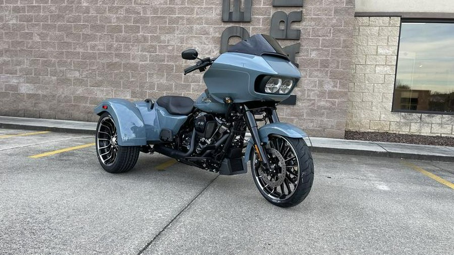 2024 Harley-Davidson® FLTRT - Road Glide® 3