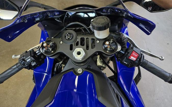2026 Yamaha YZF-R1