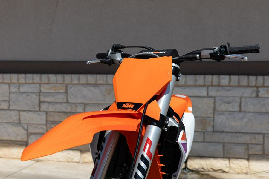 New 2024 KTM 350 SX F ORANGE