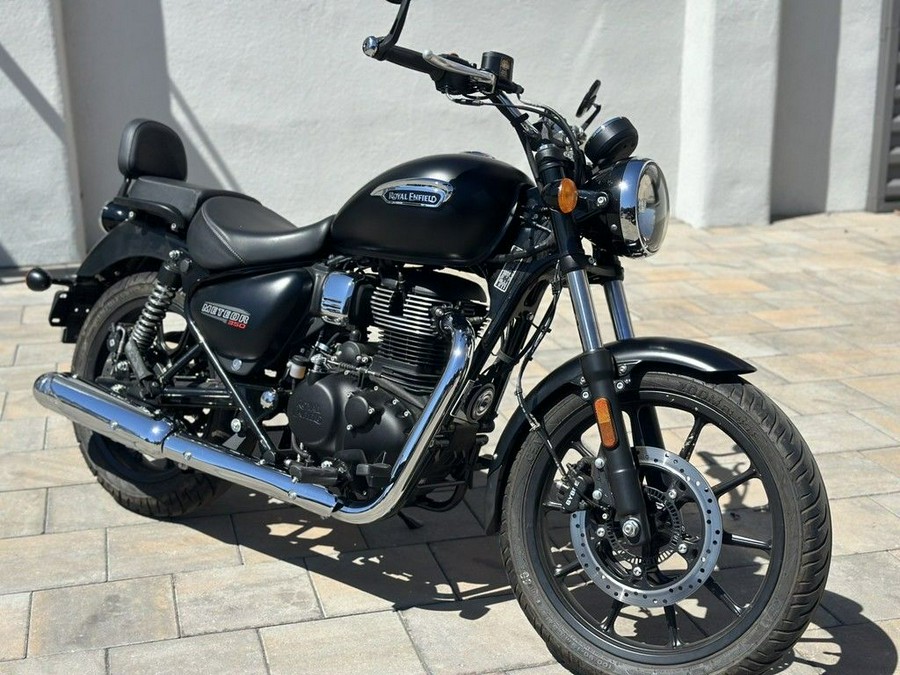 2023 Royal Enfield Meteor 350 Stellar Black