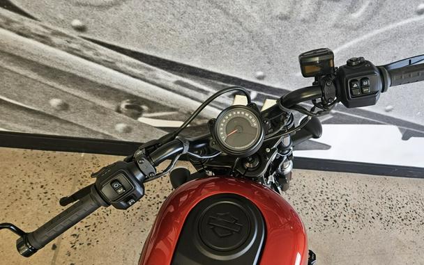 RH975 2025 Nightster