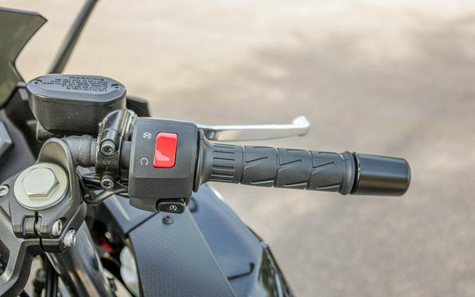 2026 KAWASAKI NINJA 500 BASE