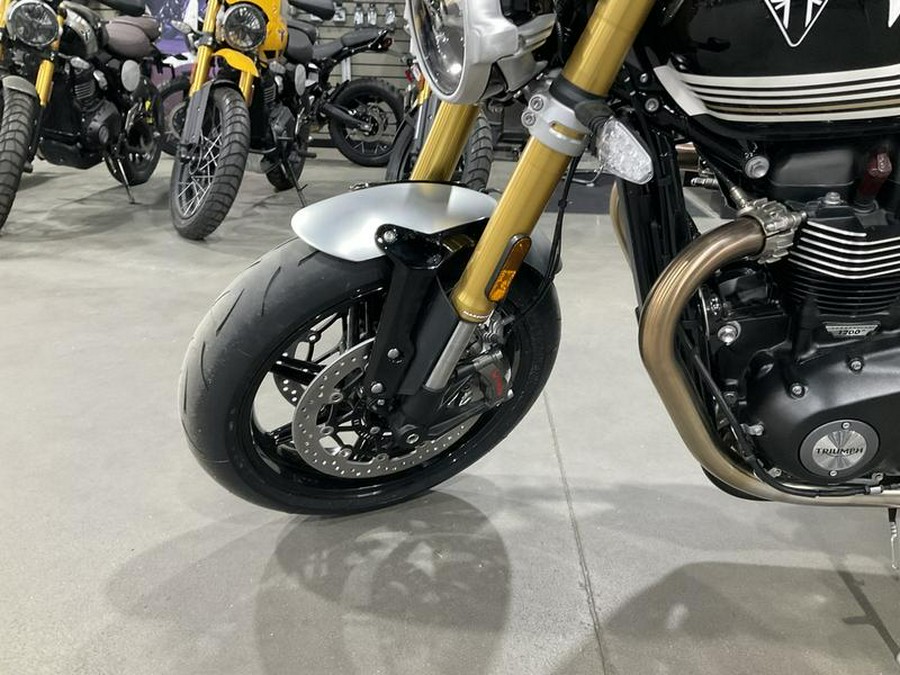2026 Triumph Speed Twin 1200 RS Sapphire Black