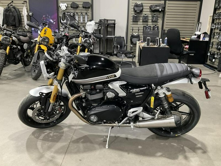 2026 Triumph Speed Twin 1200 RS Sapphire Black