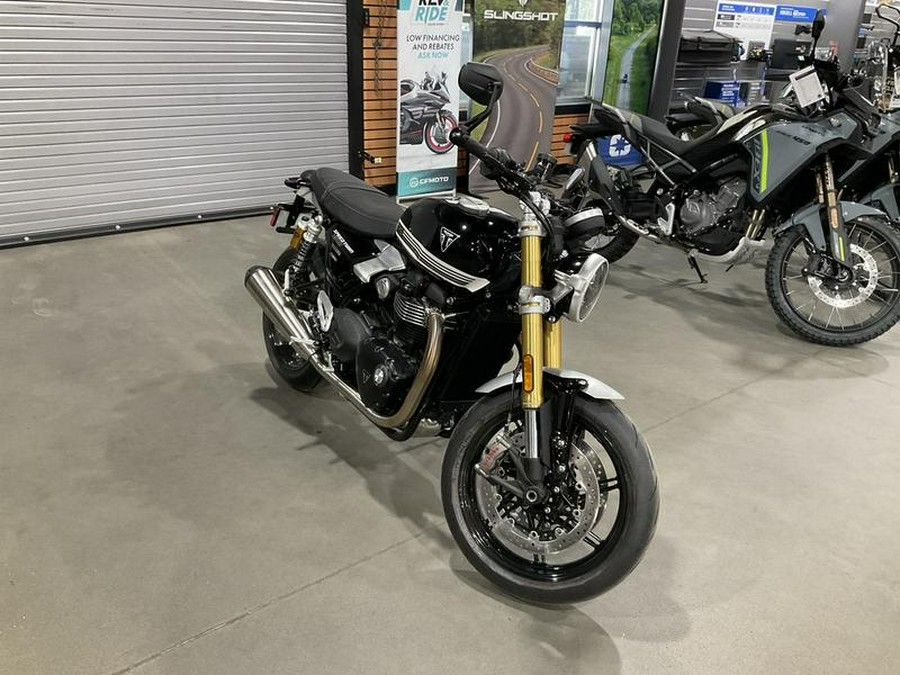 2026 Triumph Speed Twin 1200 RS Sapphire Black