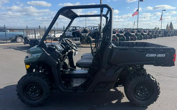 2026 Can-Am Defender HD7