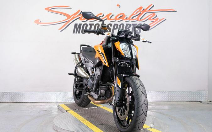 2023 KTM 790 Duke