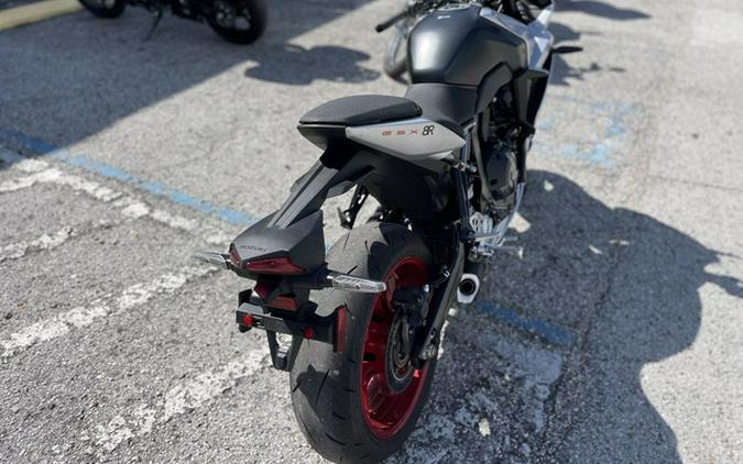 2024 Suzuki GSX 8R