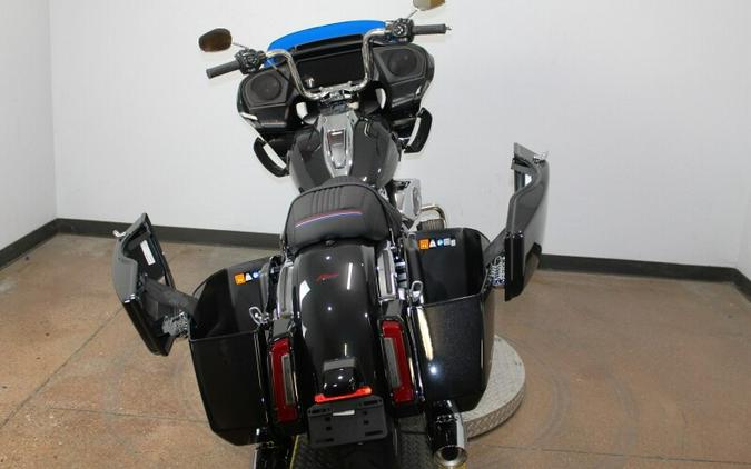 2026 Harley-Davidson® Road Glide® MIDNIGHT EMBER