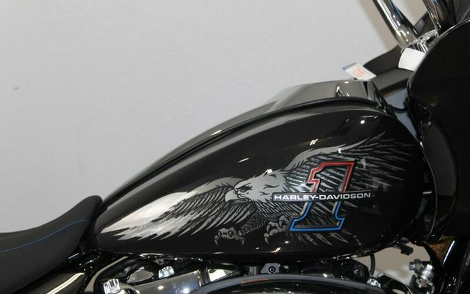 2026 Harley-Davidson® Road Glide® MIDNIGHT EMBER