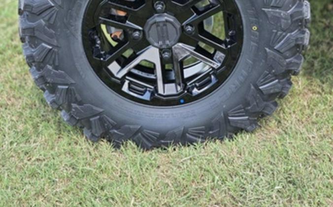2026 Can-Am Defender MAX Limited HD11 Desert Tan & Carbon Black