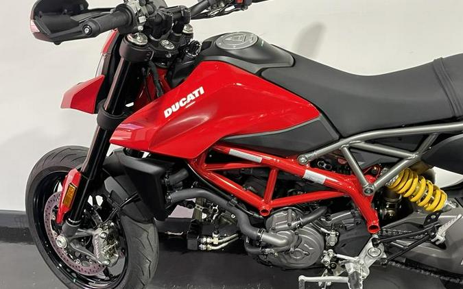 2023 Ducati Hypermotard 950 Ducati Red