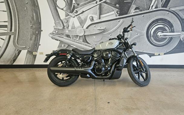 RH975 2025 Nightster