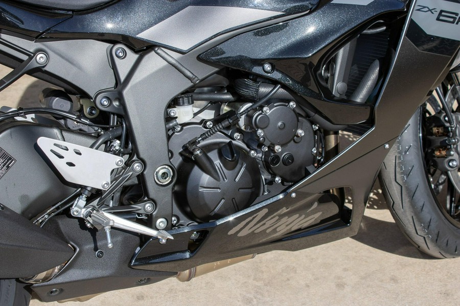 2026 KAWASAKI NINJA ZX6R ABS