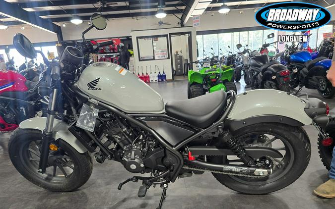 2026 Honda Rebel 300 E-Clutch