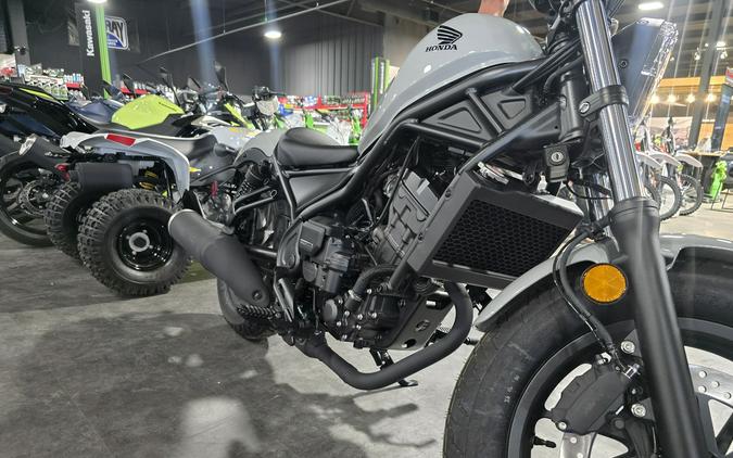 2026 Honda Rebel 300 E-Clutch