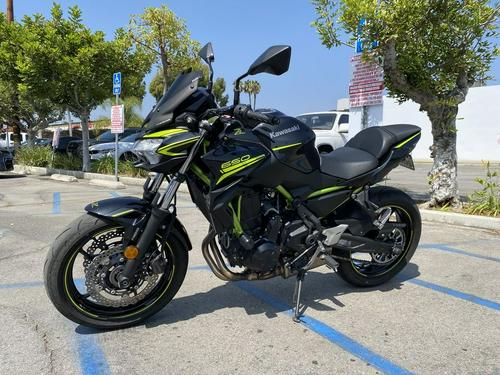 2020 Kawasaki Z650 Review (11 Fast Facts – Urban + Sport Motorcycle)