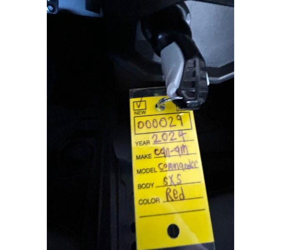 2024 Can-Am® Commander XT 1000R