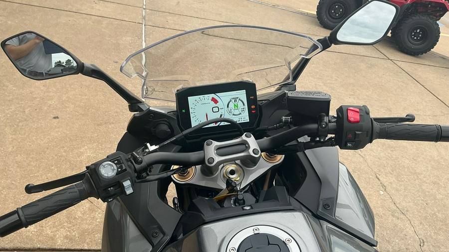 2025 Suzuki GSX-S1000GT+