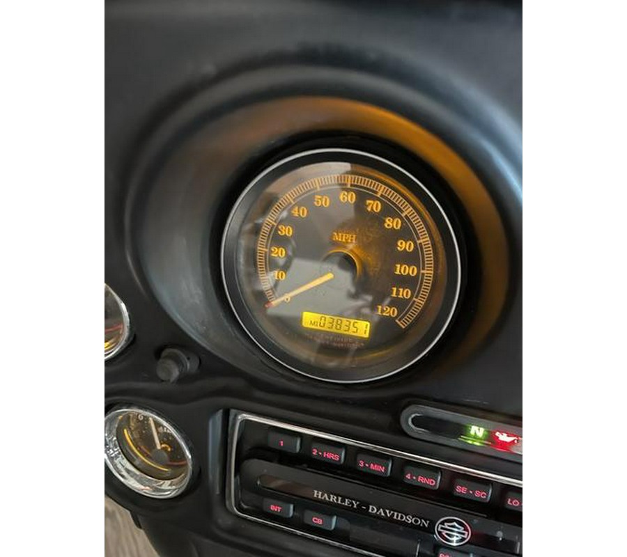 2005 Harley-Davidson® FLHTCUI - Electra Glide® Ultra Classic® Injection