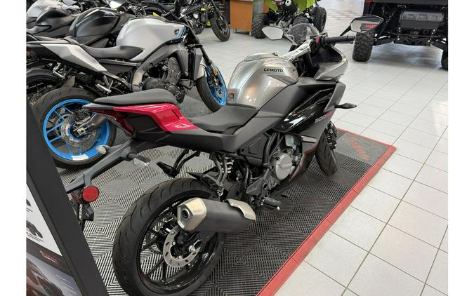 2025 300SS CF300-5US - CFMOTO