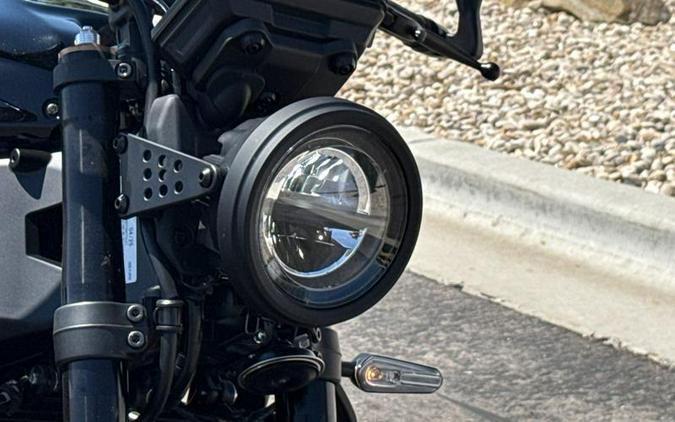 2025 Yamaha XSR900
