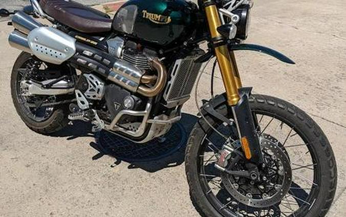 2022 Triumph Scrambler 1200 Steve McQueen Edition Competition Green