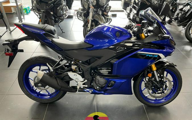2025 Yamaha YZF-R3 R3 ABS CA