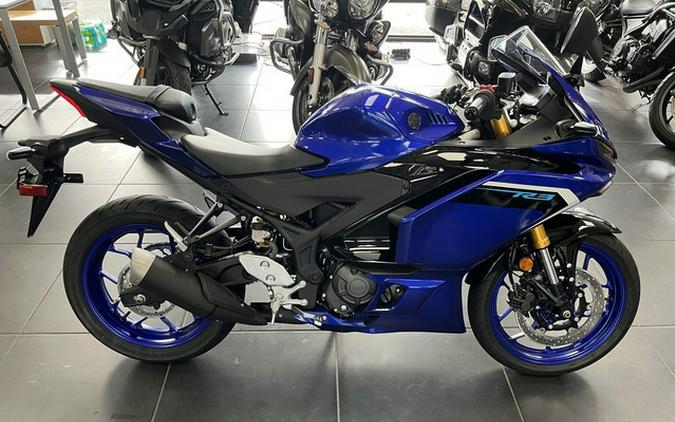 2025 Yamaha YZF-R3 R3 ABS CA