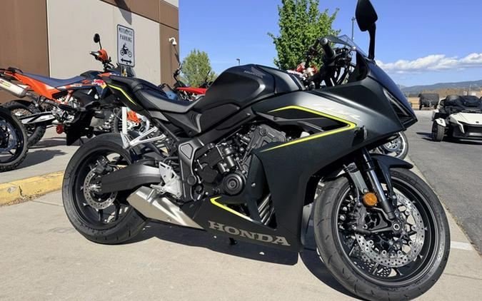 2026 Honda CBR650R E-Clutch