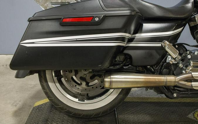 2015 Harley-Davidson® FLTRXS - Road Glide® Special