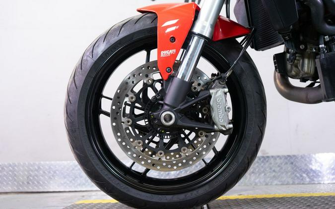 2016 Ducati Monster 821 Stripe