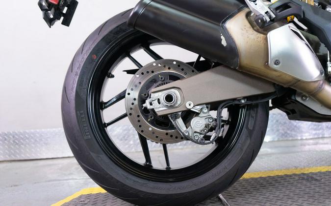 2016 Ducati Monster 821 Stripe