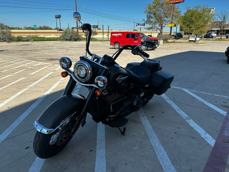 2018 Harley-Davidson Heritage Classic 114