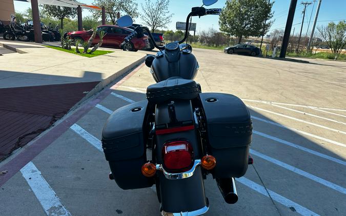 2018 Harley-Davidson Heritage Classic 114