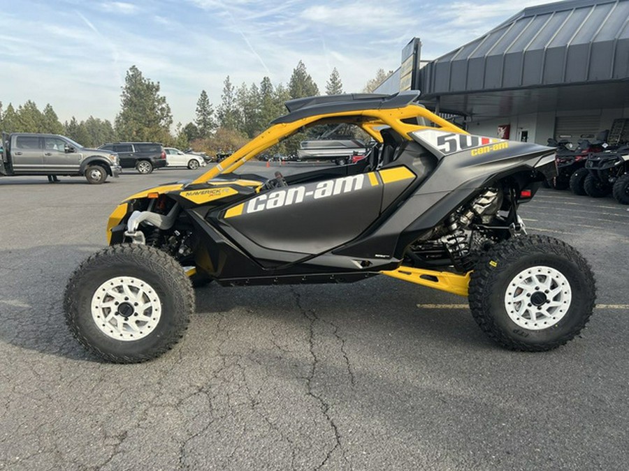 2024 Can-Am Maverick R X RS with Smart-Shox Carbon Black & Neo