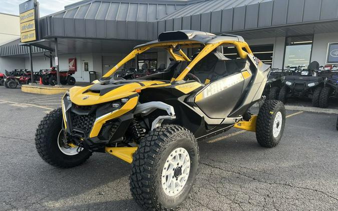 2024 Can-Am Maverick R X RS with Smart-Shox Carbon Black & Neo