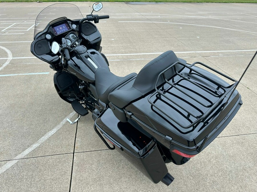 2024 Harley-Davidson Road Glide Limited Vivid Black