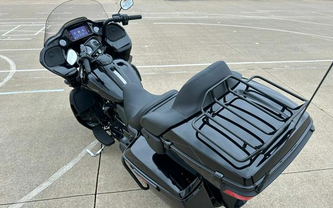 2024 Harley-Davidson Road Glide Limited Vivid Black