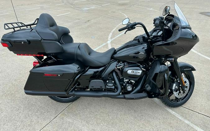 2024 Harley-Davidson Road Glide Limited Vivid Black