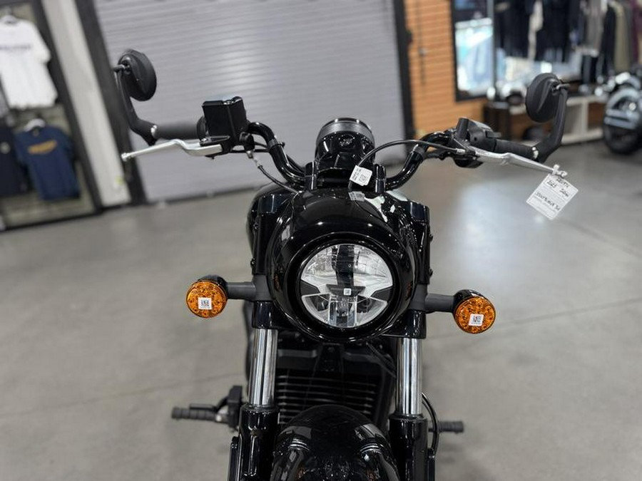 2025 Indian Motorcycle® Scout® Bobber Limited +Tech Black Metallic