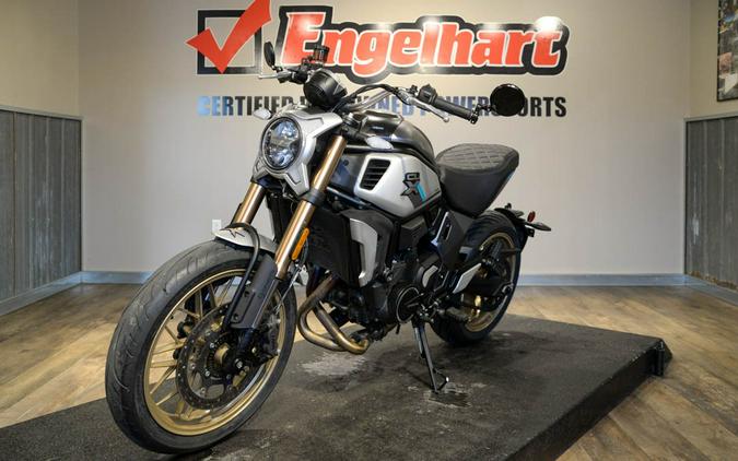 2022 CFMOTO 700CL-X