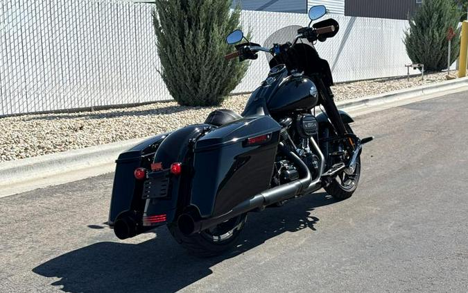 2025 Harley-Davidson® FLHRXS - Road King® Special